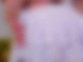 avayuzu's Live Sex Cam Show