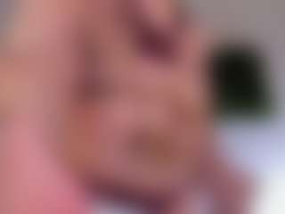 avayuzu's Live Sex Cam Show
