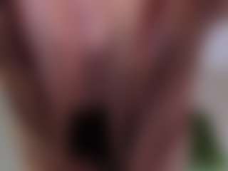 avayuzu's Live Sex Cam Show