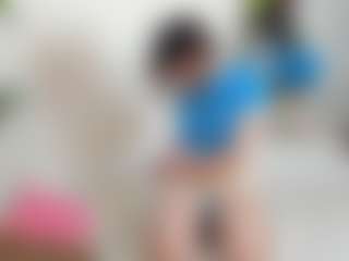 avayuzu's Live Sex Cam Show