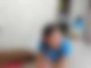 avayuzu's Live Sex Cam Show