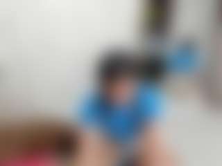 avayuzu's Live Sex Cam Show