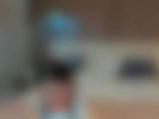 Live cam show with avayuzu - Brown Eyes on AdultVida.com