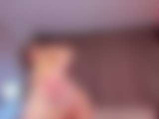 avayuzu's Live Sex Cam Show