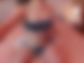 avayuzu's Live Sex Cam Show