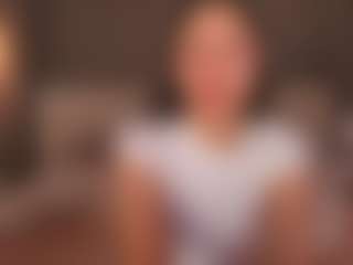 Live cam show with avayuzu - Athletic Bedroom on AdultVida.com
