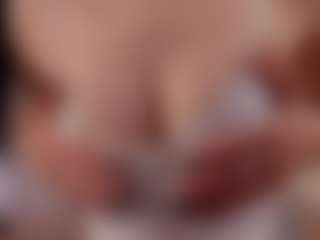 avayuzu's Live Sex Cam Show