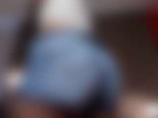 avayuzu's Live Sex Cam Show
