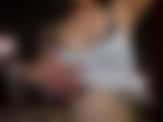avayuzu's Live Sex Cam Show