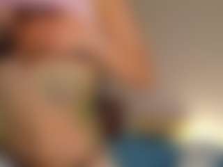 avayuzu's Live Sex Cam Show