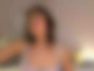 avayuzu's Live Sex Cam Show