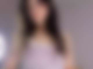 avayuzu's Live Sex Cam Show