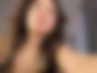 avayuzu's Live Sex Cam Show