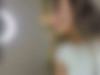 avayuzu's Live Sex Cam Show