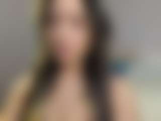 Live cam show with avayuzu - Moaning on Cam Slut