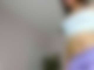 avayuzu's Live Sex Cam Show