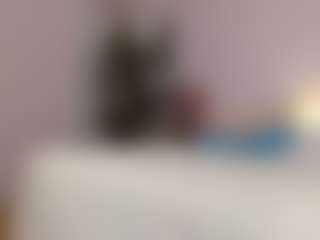 Live cam show with avayuzu - Moaning on Camsoda