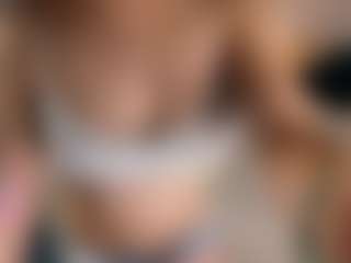 avayuzu's Live Sex Cam Show