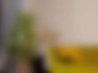 avayuzu's Live Sex Cam Show