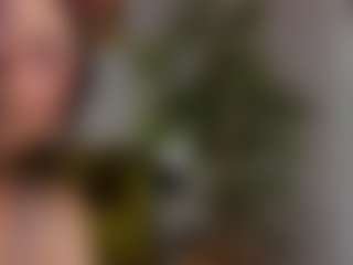 avayuzu's Live Sex Cam Show