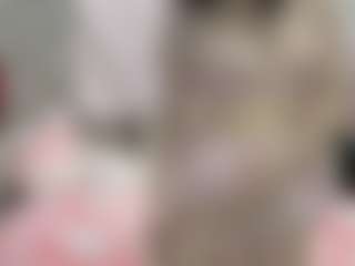 Live cam show with Camila - Ebony Teen (18+) on Dare Cams