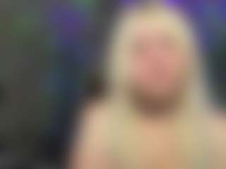 Live cam show with FreddaMcauliffe - BBW Blowjob on AdultVida.com