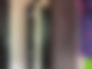 Live cam show with LakeishaRankin - Facial Piercings on Livezox