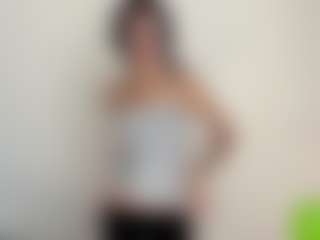 Live cam show with LakeishaRankin - College on Camsoda