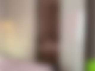 Live cam show with LakeishaRankin - Hairy Pussy on Free Soda