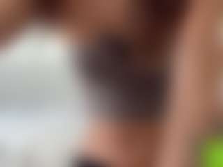 Live cam show with LakeishaRankin - Hairy Pussy on Uber Horny