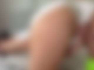 Live cam show with LakeishaRankin - Average on SpankPalCams