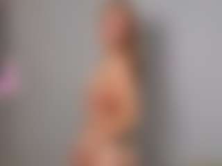 Live cam show with lina - Blowjob on CamClone