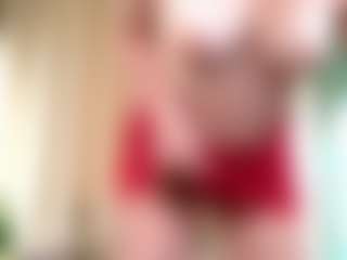 Live cam show with mia-dreamy - Blue Eyes on Milfs Live