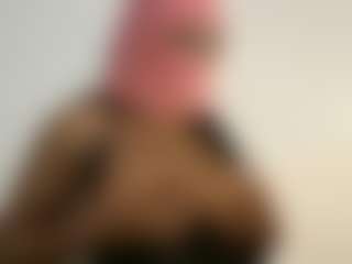 Thick aura Monroe's Live Sex Cam Show