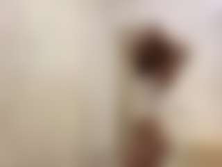 SeritaMccoggle's Live Sex Cam Show