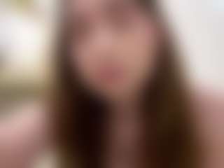SeritaMccoggle's Live Sex Cam Show