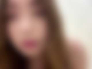 SeritaMccoggle's Live Sex Cam Show