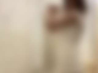 SeritaMccoggle's Live Sex Cam Show