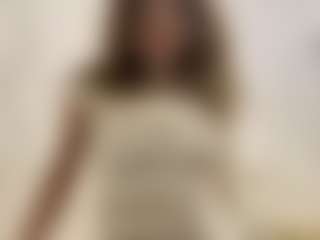 Live cam show with SeritaMccoggle - Solo on Gym Cam Girls