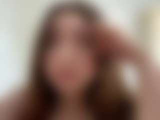 SeritaMccoggle's Live Sex Cam Show
