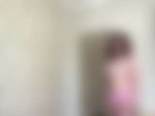 SeritaMccoggle's Live Sex Cam Show