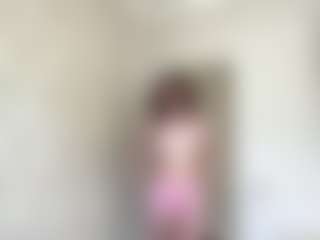 SeritaMccoggle's Live Sex Cam Show