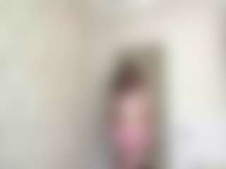 SeritaMccoggle's Live Sex Cam Show