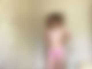 SeritaMccoggle's Live Sex Cam Show