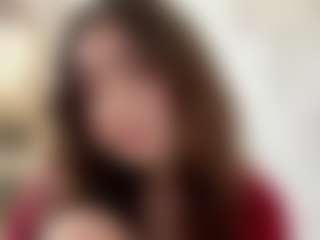 Live cam show with SeritaMccoggle - Hairy Pussy on Gym Cam Girls