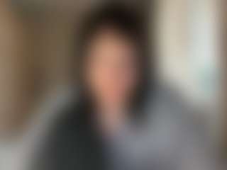 Live cam show with Nana - New Brown Eyes on Gym Cam Girls