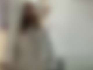 Live cam show with WillaAlanis - Small Tits Teen (18+) on Lustler