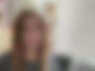 Live cam show with WillaAlanis - Gray Eyes on Camsoda
