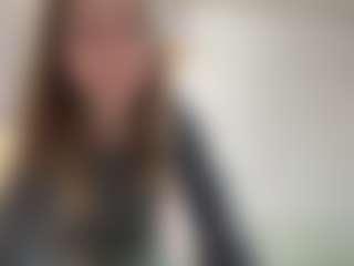 Live cam show with WillaAlanis - Teen (18+) on Sweet Sext