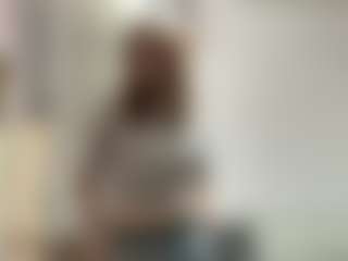 Live cam show with WillaAlanis - Body Massage on liverealitysex.com